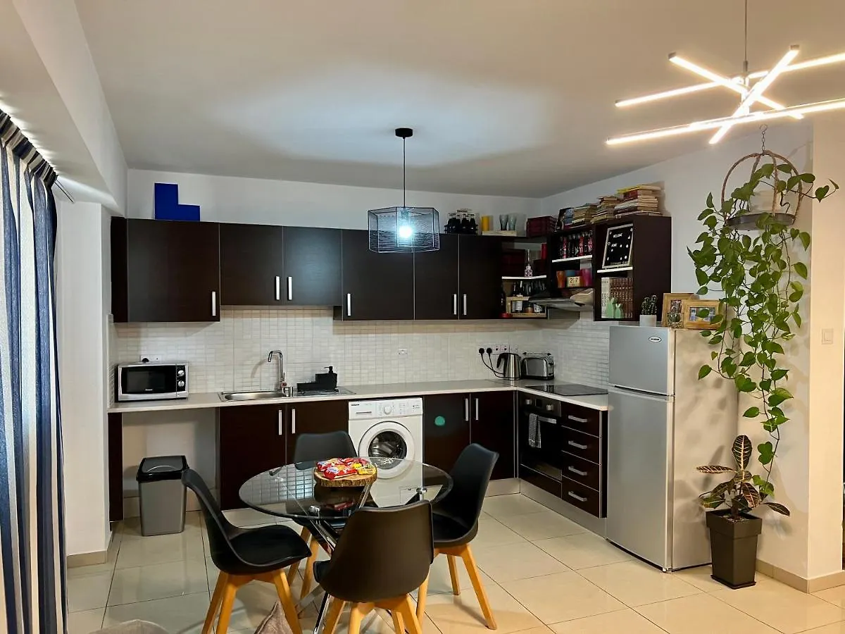Fat Cow Apartment 103 Larnaca Chipre